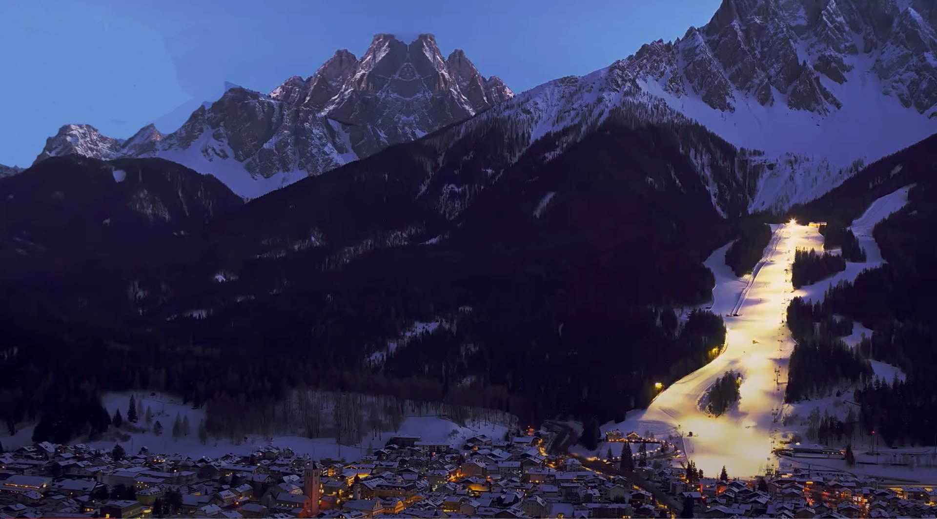 ロイヤルドルトン ニジンスキー  NIJINSKY 3 Zinnen Włochy (skipass, trasy narciarskie, mapa i dojazd) - SnowShow